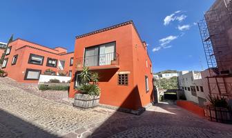 Foto de inmueble en A Marfil, Col. Marfil Centro C.P. 36250, Guanajuato