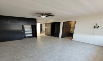 Foto de inmueble en Quinta Real de los Lirios, Fraccionamiento Gran Hacienda, Villas del Bajio I, 38115 Celaya, Gto., Col. Haciendas Natura C.P. 38115, Celaya