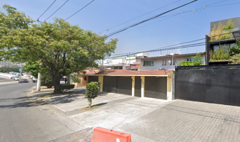 Foto de inmueble en Avenida de los Bosques  #208, Col. Lomas de Tecamachalco Sección Bosques I y II C.P. 52780, Huixquilucan