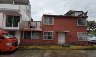 Foto de inmueble en Guayabal, Villahermosa, Tab., Col. Gaviotas Norte Sector Explanada C.P. 86090, Centro