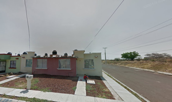 Foto de inmueble en C. Jose Rafael Rubio, 59711 Conjunto Habitacional Ario de Rayón, Mich., Col. Ario de Rayón C.P. 59711, Zamora