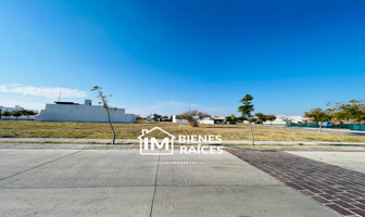 Foto de inmueble en Esq. Blvd. del Mayorazgo, Blvd. Aeropuerto 1422, Campestre San Jose, 37547 León de los Aldama, Gto. #1422, Col. El Mayorazgo Residencial C.P. 37547, León