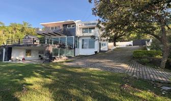 Foto de inmueble en Bosques de Chapultepec 210, Las Cañadas, 45133 Zapopan, Jal. #210, Col. Bosques de San Isidro (Las Cañadas) C.P. 45133, Zapopan