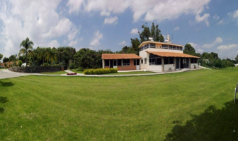 Foto de inmueble en Naranjos 10, 74365 Solares de Tenextepec, Pue. #10, Col. San Juan Castillotla C.P. 74365, Atlixco