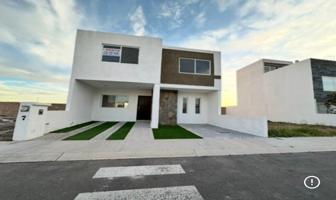 Foto de inmueble en Prol. Constituyentes Ote. 475, 76246 Residencial Zen Life, Qro. #475, Col. Zen Life Residencial II C.P. 76246, El Marqués