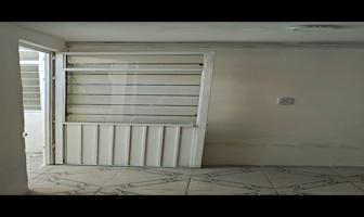 Foto de inmueble en José Gómez Ugarte  #3311, Col. San Miguel de Huentitán El Alto 1a Secc C.P. 44300, Guadalajara