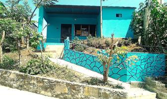 Foto de inmueble en Priv 1 #s/n, Col. Los Carriles C.P. 95870, Catemaco