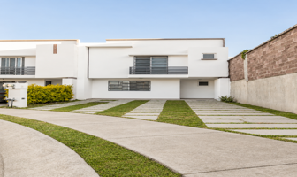 Foto de inmueble en Blvrd Jose María Morelos, 37669 León de los Aldama, Gto., Col. Portón del Valle C.P. 37669, León