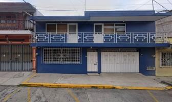 Foto de inmueble en Priv Rafael Ramírez, Zona Centro, Centro, 91000 Xalapa-Enríquez, Ver., Col. Xalapa Enríquez Centro C.P. 91000, Xalapa