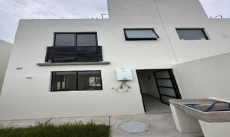 Foto de inmueble en Av. Adamar 1711, 45646 San Agustín, Jal. #1711, Col. Adamar C.P. 45646, Tlajomulco de Zúñiga