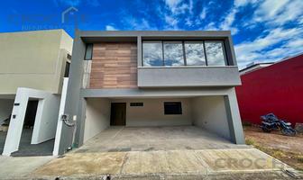 Foto de inmueble en Casa con Recamara en Planta Baja en Venta en Xalapa Veracruz Fraccionamiento La Finca Residencial, Col. Agrícola C.P. 91195, Xalapa