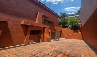 Foto de inmueble en Ahuehuetes Sur, Col. Bosques de las Lomas C.P. 05120, Cuajimalpa de Morelos