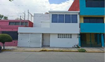 Foto de inmueble en ALAMO, Col. Valle de los Pinos 1ra Sección C.P. 54040, Tlalnepantla de Baz