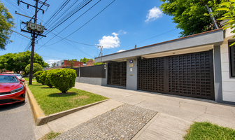 Foto de inmueble en Alberto J Pani, Col. Ciudad Satélite C.P. 53100, Naucalpan de Juárez