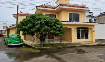 Foto de inmueble en Alondras #1, Col. Las Aves C.P. 63170, Tepic