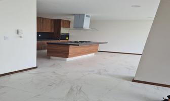 Foto de inmueble en Altozano, Col. Bosque Monarca C.P. 58350, Morelia