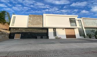 Foto de inmueble en Altozano, Col. Bosque Monarca C.P. 58350, Morelia