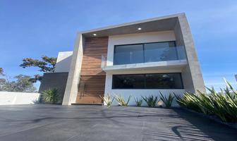 Foto de inmueble en Altozano, Col. Bosque Monarca C.P. 58350, Morelia