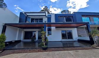 Foto de inmueble en Altozano, Col. Bosque Monarca C.P. 58350, Morelia