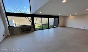 Foto de inmueble en , Col. Altozano el Nuevo Querétaro C.P. 76237, Querétaro