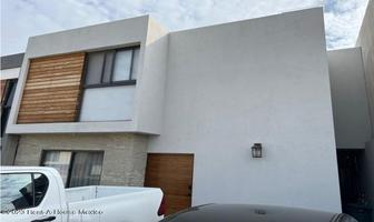 Foto de inmueble en , Col. Altozano el Nuevo Querétaro C.P. 76237, Querétaro