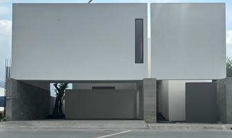 Foto de inmueble en  , Col. Amorada Privada Residencial C.P. 67300, Santiago