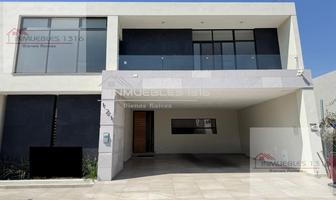 Foto de inmueble en  , Col. Amorada Privada Residencial C.P. 67300, Santiago