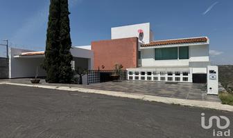 Foto de inmueble en Anillo Vial Fray Junipero Serra #3066, Col. Misión de Concá C.P. 76149, Querétaro