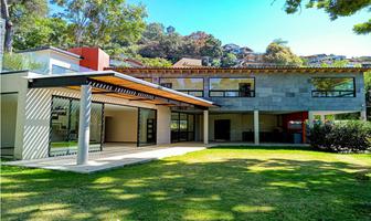 Foto de inmueble en  , Col. Avándaro C.P. 51200, Valle de Bravo