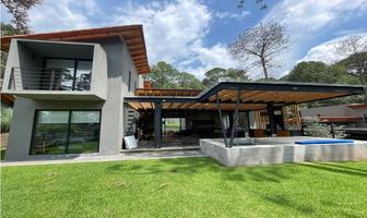 Foto de inmueble en  , Col. Avándaro C.P. 51200, Valle de Bravo