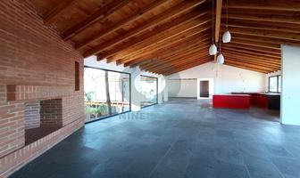 Foto de inmueble en  , Col. Avándaro C.P. 51200, Valle de Bravo