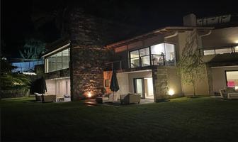 Foto de inmueble en  , Col. Avándaro C.P. 51200, Valle de Bravo