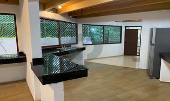 Foto de inmueble en  , Col. Avándaro C.P. 51200, Valle de Bravo