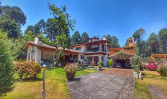 Foto de inmueble en AVANDARO, Col. Valle de Bravo C.P. 51200, Valle de Bravo