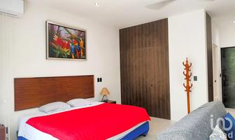 Foto de inmueble en Av. 5 Sur Tulum, Q.Roo., Col. La Veleta C.P. 77760, Tulum