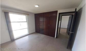 Foto de inmueble en Av. Acueducto #1, Col. Colinas de San José C.P. 54195, Tlalnepantla de Baz