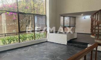Foto de inmueble en AVENIDA ADOLFO LOPEZ MATEOS, Col. San Lucas Tepetlacalco Ampliación C.P. 54055, Tlalnepantla de Baz