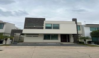 Foto de inmueble en Avenida Adolfo López Mateos Sur #5555, Col. Villas de Santa Anita C.P. 45645, Tlajomulco de Zúñiga