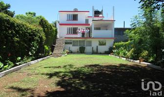 Foto de inmueble en Av. Benito Juarez #200, Col. Tonatico Centro C.P. 51950, Tonatico