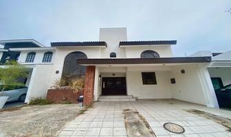 Foto de inmueble en Av. Central #1081, Col. La Toscana C.P. 45136, Zapopan