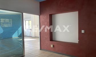 Foto de inmueble en Av. Constituyentes, Col. Las Palmas C.P. 76040, Querétaro