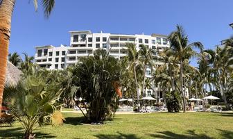 Foto de inmueble en AV COSTERA DE LAS PALMAS, Col. Playa Diamante C.P. 39897, Acapulco de Juárez