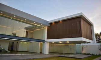 Foto de inmueble en Av de las lomas, Col. Las Lomas Club Golf C.P. 45136, Zapopan