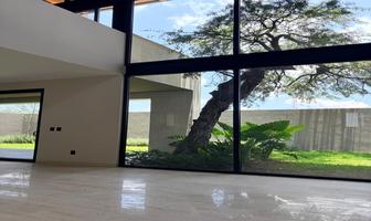 Foto de inmueble en Avenida de los Santos, Col. El Campanario C.P. 76146, Querétaro