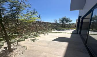 Foto de inmueble en AV DE LOS SANTOS LOMAS DEL CAMPANARIO NORTE, Col. El Campanario C.P. 76146, Querétaro