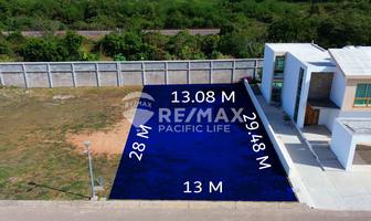 Foto de inmueble en Av. Del Delfin, Arroyos De La Marina, Col. Marina Mazatlán C.P. 82103, Mazatlán