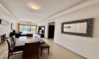 Foto de inmueble en AV. DEL DELFIN, Col. Marina Mazatlán C.P. 82103, Mazatlán