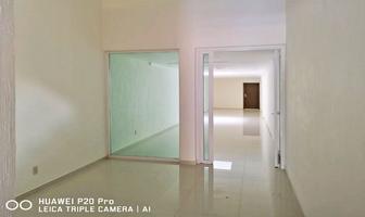 Foto de inmueble en Av. Hidalgo, Col. Zapopan Centro C.P. 45100, Zapopan