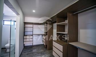 Foto de inmueble en Av.La vista, Col. La vista Residencial C.P. 76146, Corregidora