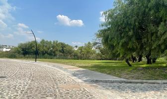 Foto de inmueble en Av. Lago de Juriquilla, Col. Juriquilla Santa Fe C.P. 76230, Querétaro